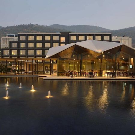 טירופאטי Marasa Sarovar Premiere מראה חיצוני תמונה The Park, Hyderabad